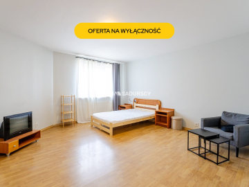 Kraków - Dębniki Ruczaj Zaborze, ul. Lubostroń    

    Kawalerka 34,75 m² parter teren zamknięty idealna pod inwestycję    

 