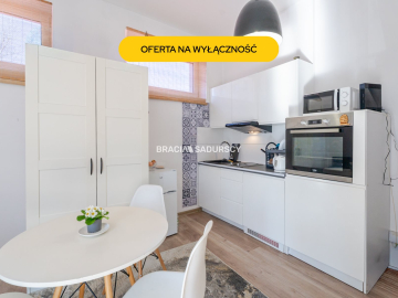 Przytulna kawalerka 21,5 m² z balkonem