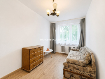 3-pok, os.Podw. balkon, osobna kuchnia