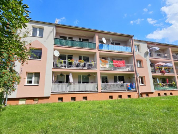 Mieszkanie 3 Pokojowe z Balkonem, Garażem i Działk