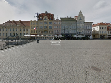 Prestiżowa lokalizacja - Stary Rynek w Bydgoszczy   

 Nieruchomość znajduje się przy  Starym Rynku  - najbardziej reprezentacy