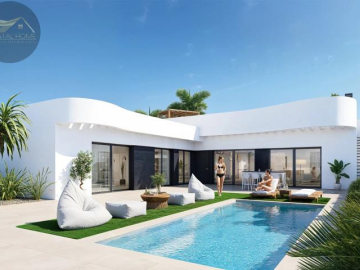 Willa z basenem przy La Finca Golf Resort