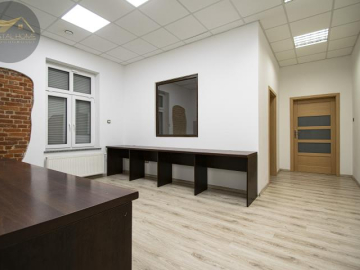 Lokal biurowy 96m2 / 6 pomieszczeń