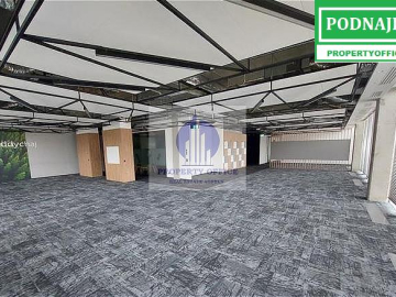 Włochy: lokal biurowy 1163m2 do podnajmu