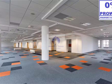 Ochota: lokal biurowy 445 m2 do wynajęcia
