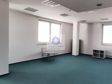 Włochy: lokal biurowy 620m2 do wynajęcia