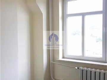Wawer: lokal biurowy 11,90m2 do wynajęcia