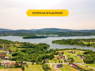 Dom w spokojnej okolicy Jeziora Dobczyckiego.