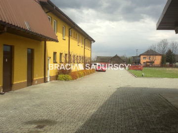 Budynek produkcyjny na sprzedaż - okolica Myślenic