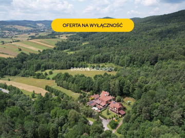 Kompleks Komercyjny 820 m² u stóp Beskidu Wyspowego | Działka 1,45 ha | Iwkowa  

  Szukasz unikalnej nieruchomości z potencjał