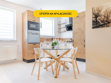 3 pokoje, 2-poziomy, balkon, zamknięte osiedle