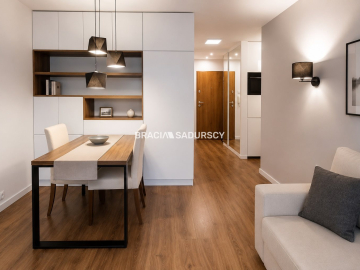 25 m² po generalnym remoncie | Blisko uczelni