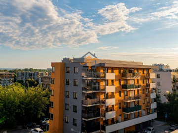 Przytulna kawalerka z balkonem. Polonijna