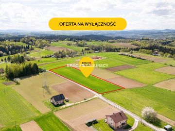 Działka budowlana / 34 + 24 ar