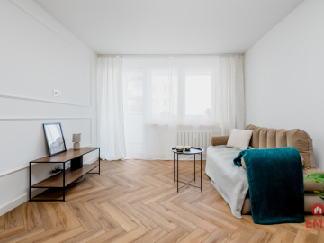 Dwa oddzielne pokoje, balkon, Centrum