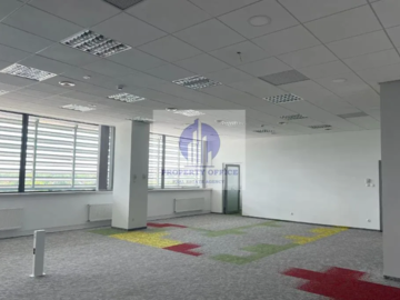 Wola: lokal biurowy 1100m2 do wynajęcia
