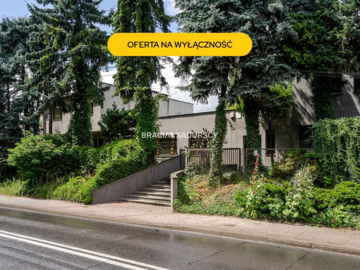 Lokal usługowy z domem mieszkalnym
