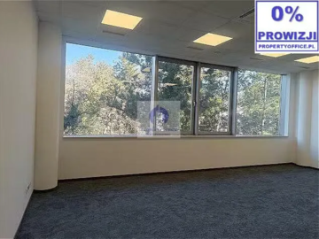 Ursus: lokal biurowy 42,80m2 do wynajęcia