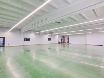 Pabianice - magazyn 670 m2 Ip. winda towarowa