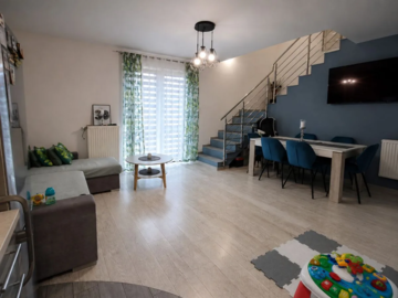 Dwupoziomowy apartament z garażem–Augustów