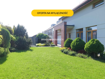 KOMFORTOWY DOM OTOCZONY ZIELENIĄ