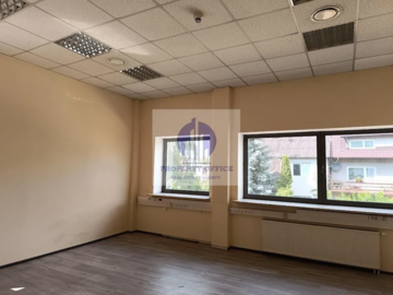 Targówek: lokal biurowy 64,50m2 do wynajęcia