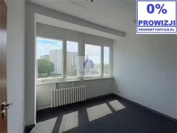 Praga Południe: lokal biurowy 27,70 m2 do wynajęcia