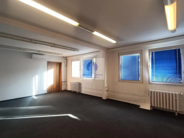 Mokotów: lokal biurowy 51,90m2 do wynajęcia
