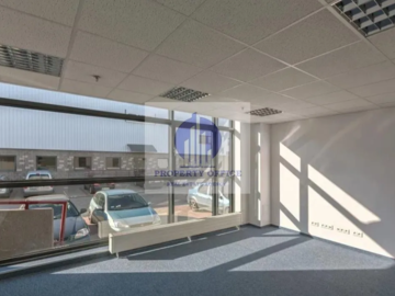 Włochy: lokal biurowy 90m2 do wynajęcia