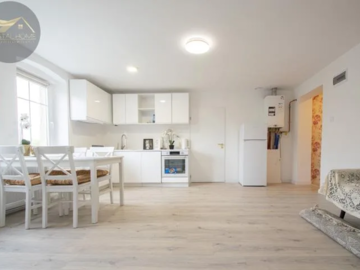 Mieszkanie w kamienicy, 56m2, 2 pokoje