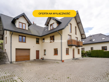 Dom wielorodzinny / pensjonat / Powroźnik