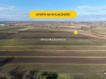 Działka budowlana o pow. 13 ar. w Krakowie.  
Przedmiotem oferty jest nieruchomość gruntowa niezabudowana o nr ew.  52/1  położ