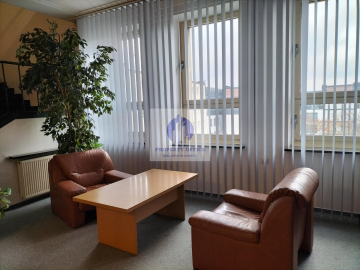 Śródmieście: lokal biurowy 15,60 m2 do wynajęcia