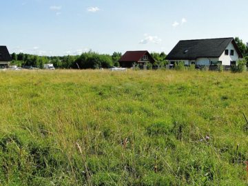 Działka 1458 m2 w Henrykowie