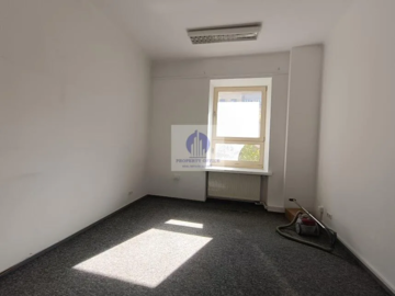 Śródmieście: lokal biurowy 15,60 m2 do wynajęcia