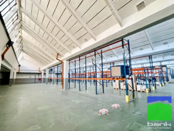 Górna - hala na parterze 3080 m2 ul. Senatorska